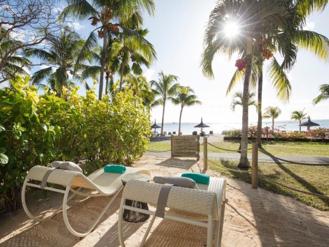 Victoria Beachcomber Resort & Spa
