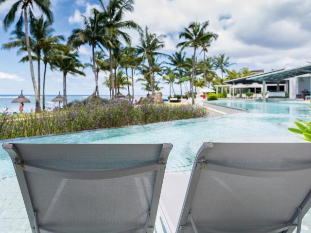 Victoria Beachcomber Resort & Spa