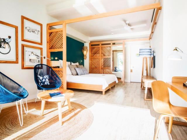 Victoria Beachcomber Resort & Spa