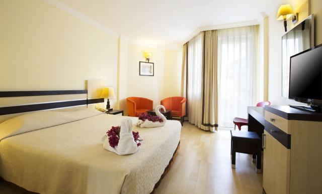 Orfeus Park Hotel