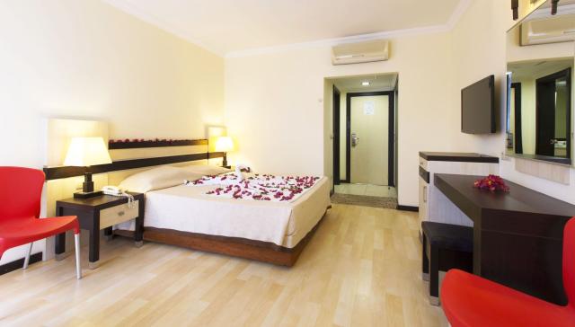 Orfeus Park Hotel