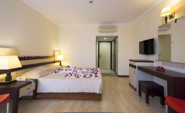 Orfeus Park Hotel