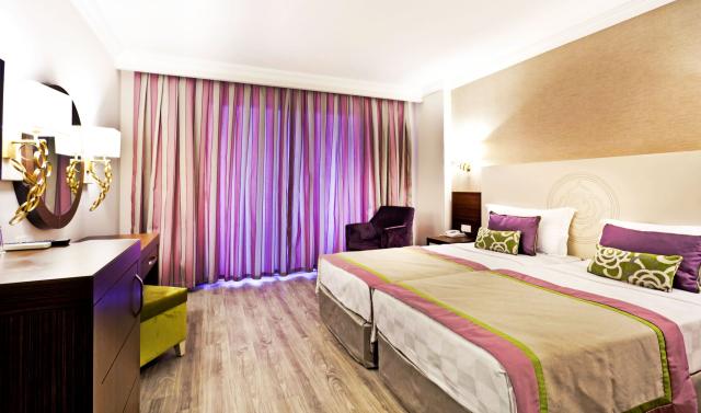 Side Alegria Hotel & Spa