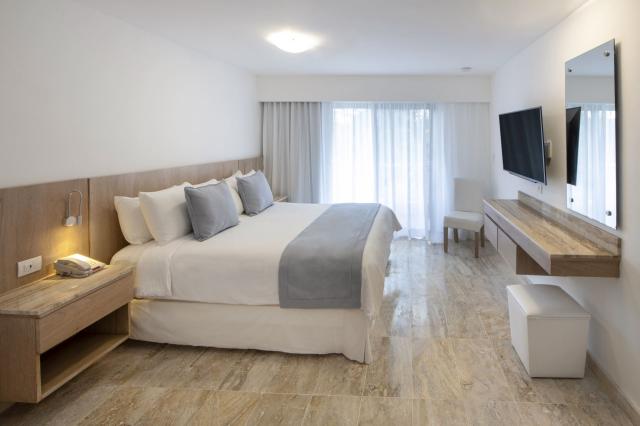Viva Wyndham Dominicus Palace