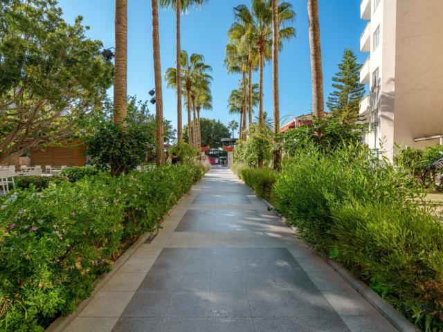 Club Sun Heaven Family Resort & Spa