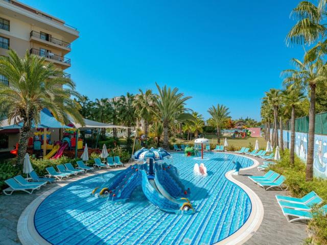 Club Sun Heaven Family Resort & Spa