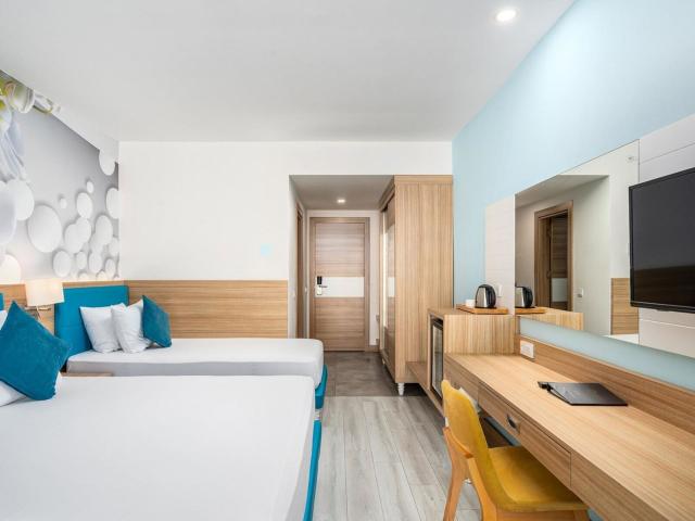 Club Sun Heaven Family Resort & Spa