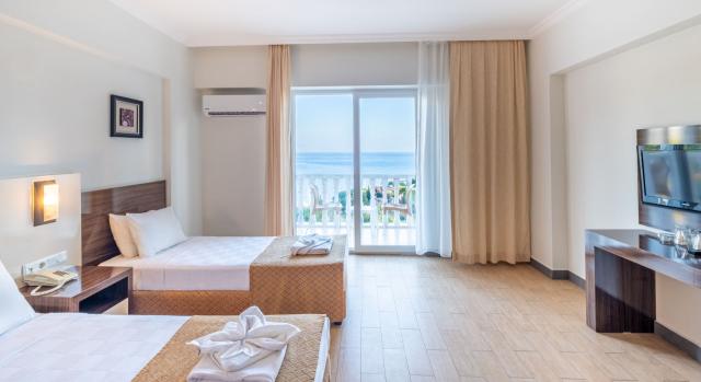 Senza Garden Holiday Club