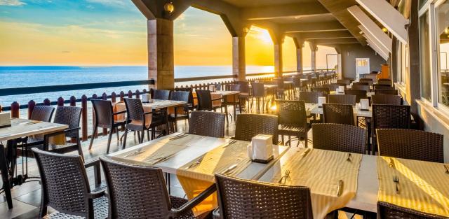 Senza Garden Holiday Club