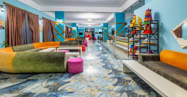Senza Garden Holiday Club