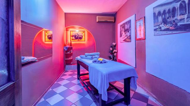 Senza Garden Holiday Club