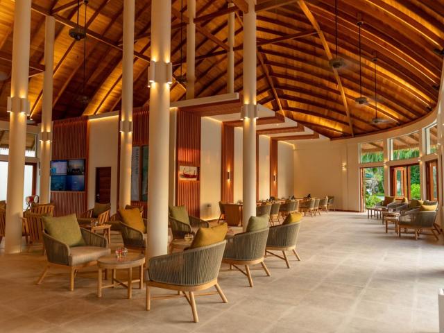 Meeru Island Resort & Spa