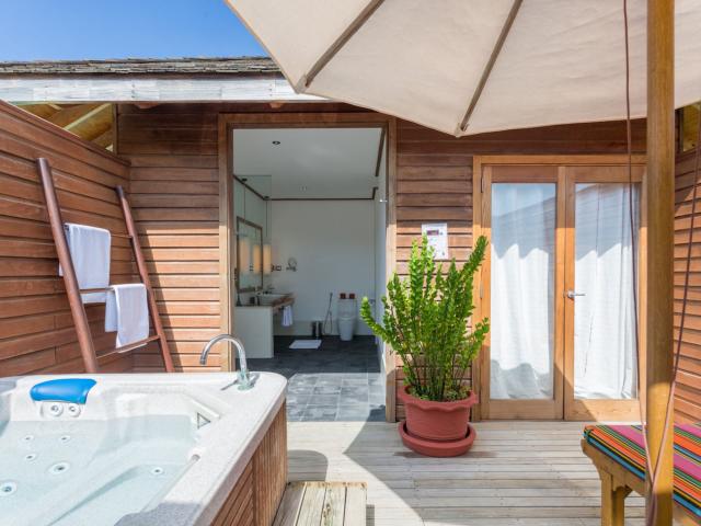 Meeru Island Resort & Spa