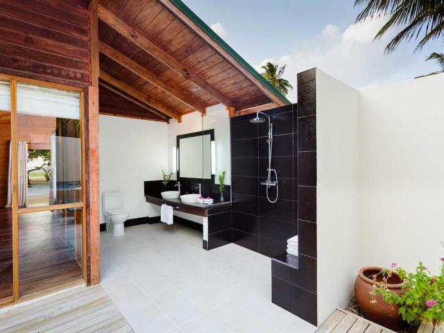 Meeru Island Resort & Spa