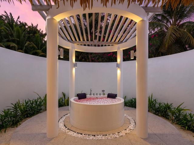 Bandos Island Resort & Spa