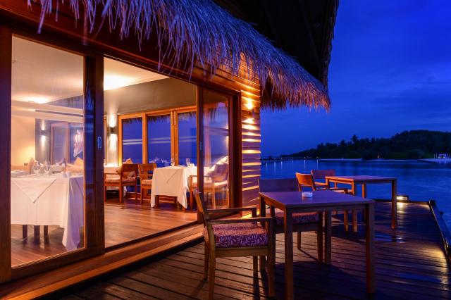 Adaaran Select Hudhuranfushi