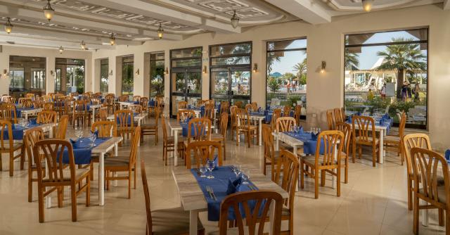 Vincci Helya Beach