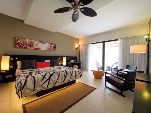 Crystals Beach Resort Belle Mare