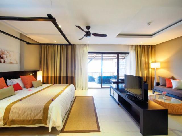 Crystals Beach Resort Belle Mare