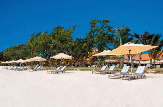 Crystals Beach Resort Belle Mare