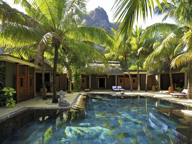 Beachcomber Dinarobin Hotel Golf & Spa