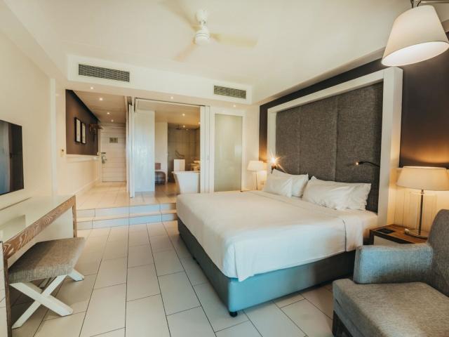 Radisson Blu Azuri Resort & Spa