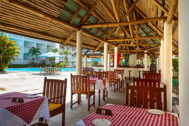 Travellers Beach