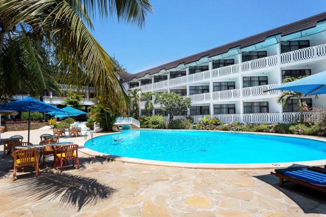 Travellers Beach