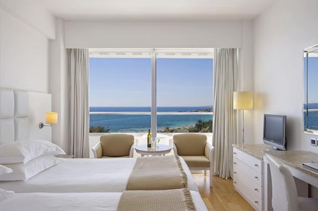 Grecian Sands