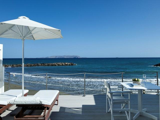 Knossos Beach