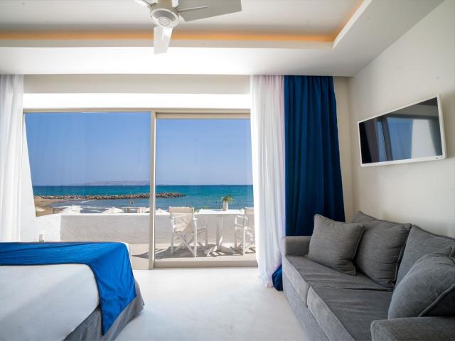 Knossos Beach
