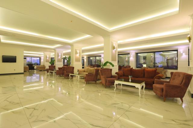 Eos Beach Resort