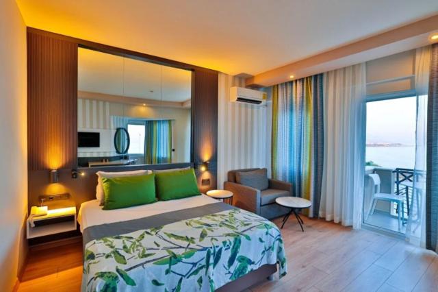 Eos Beach Resort