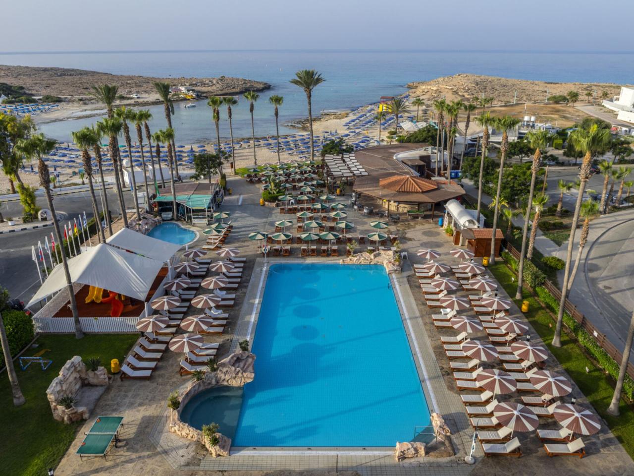 Pavlo Napa Beach