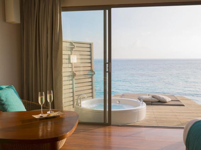 Centara Ras Fushi Resort & Spa