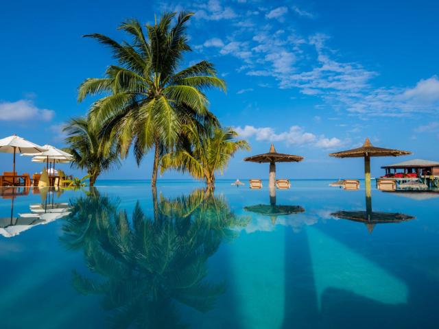 Centara Ras Fushi Resort & Spa