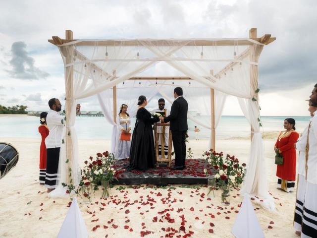 SO/ Maldives
