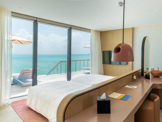 SO/ Maldives