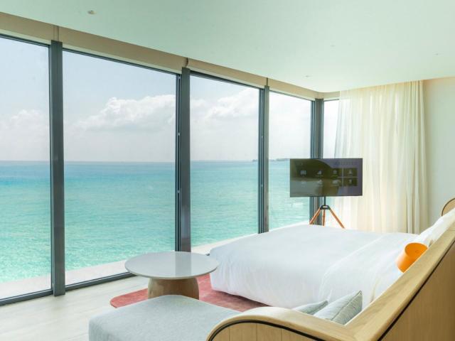 SO/ Maldives