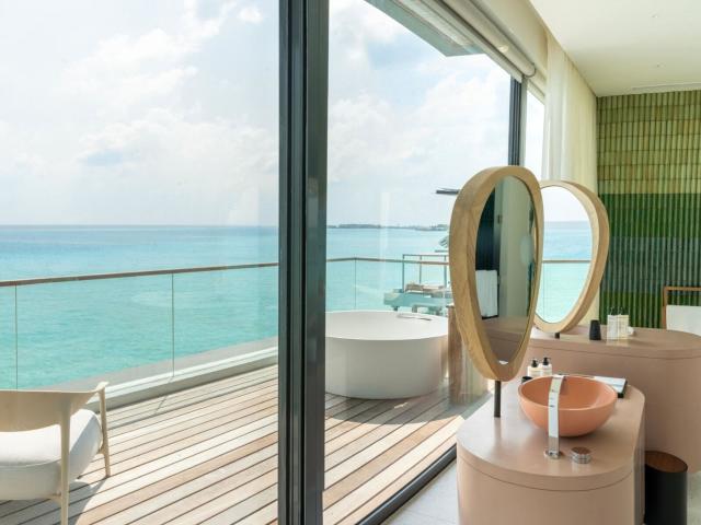 SO/ Maldives