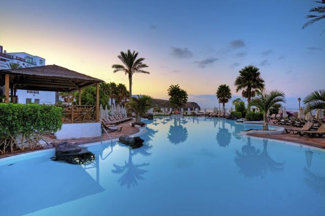 Gran Castillo Tagoro Playa Blanca