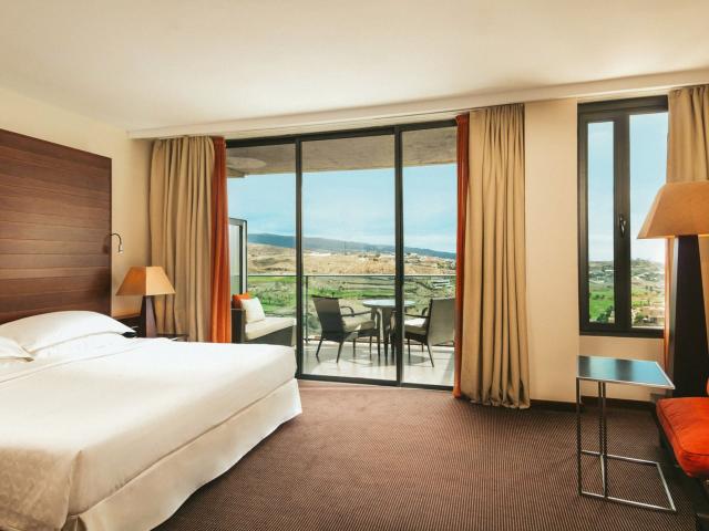 Salobre Hotel Resort & Serenity