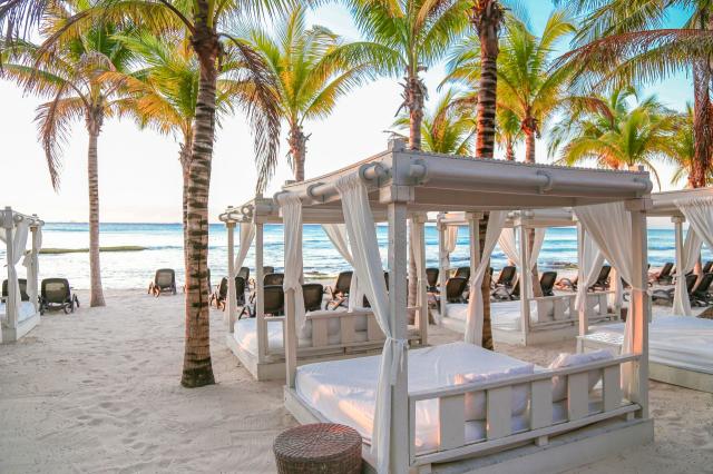 Sandos Caracol Eco Resort and Spa