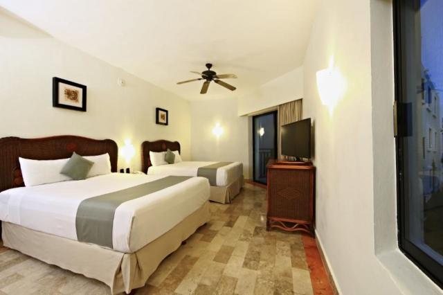 Sandos Caracol Eco Resort and Spa