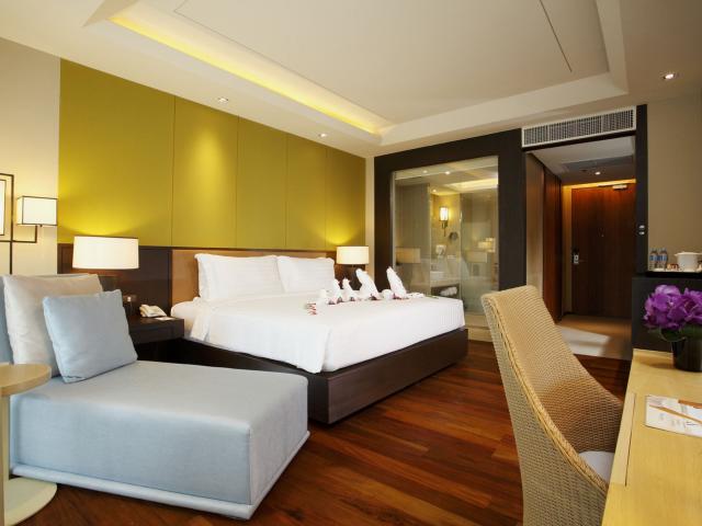 Graceland Khaolak Beach Resort