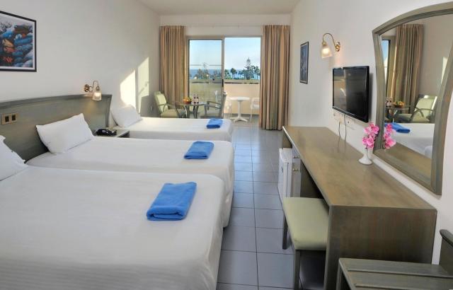 Nissiana Hotel