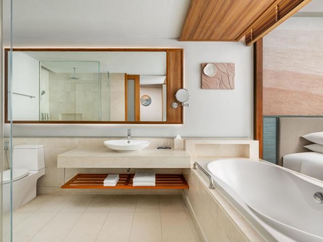 Renaissance Phuket Resort&Spa