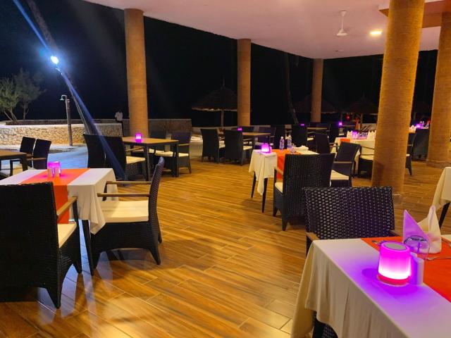Royal Mandarin Resort