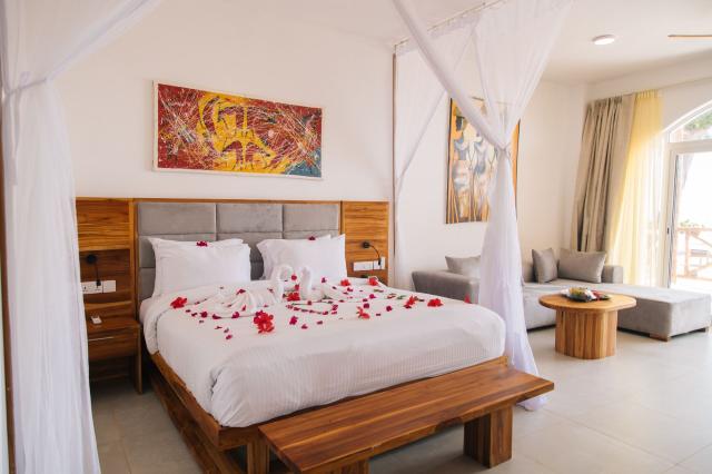 Royal Mandarin Resort