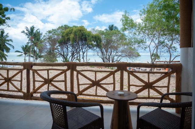 Royal Mandarin Resort